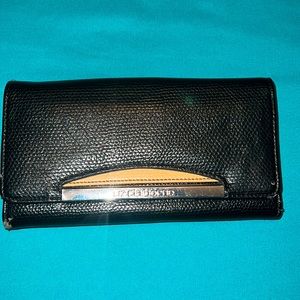 LIZ CLAIBORNE Elegant Wallet